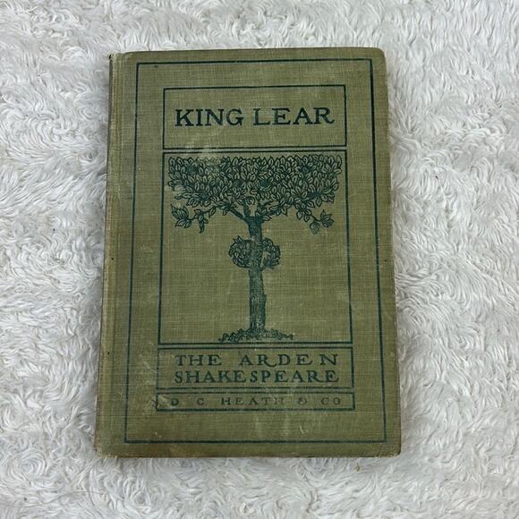 Antique King Lear The Arden Shakespeare - Heath's English Classic 1908 play book - Picture 1 of 11